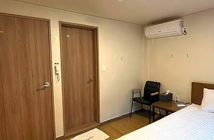 Ssangma Motel Busan